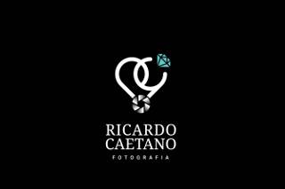 Ricardo Caetano Fotografia logo