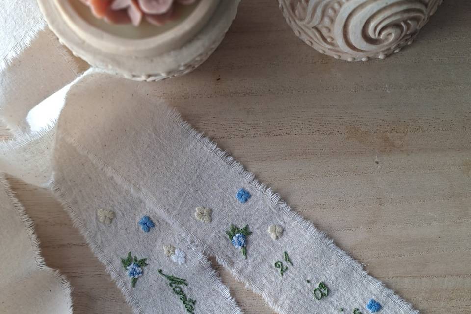 Fita para bouquet bordada
