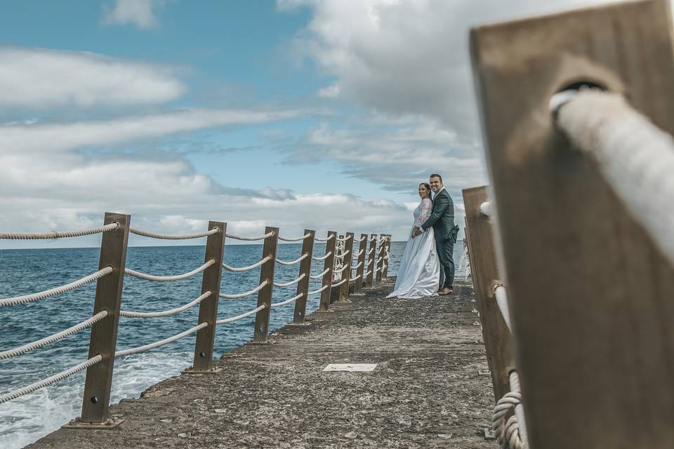 N&L Trash The Dress