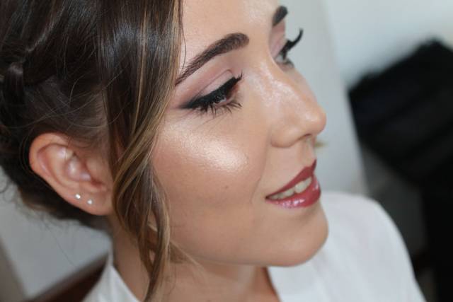 Patrícia Ferrer Makeup Artis