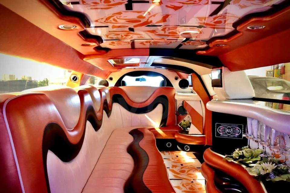 - Limousine Rolls Royce Look c