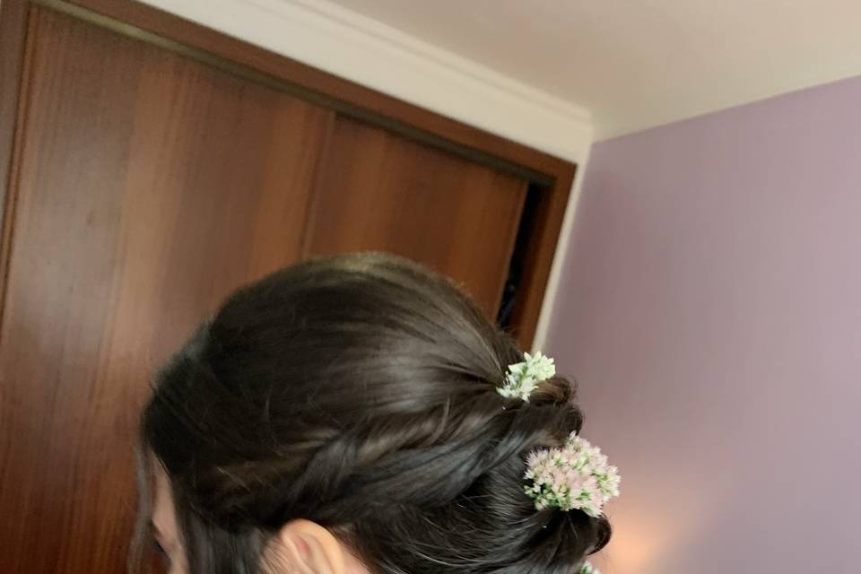 Maquilhagem e penteado noiva