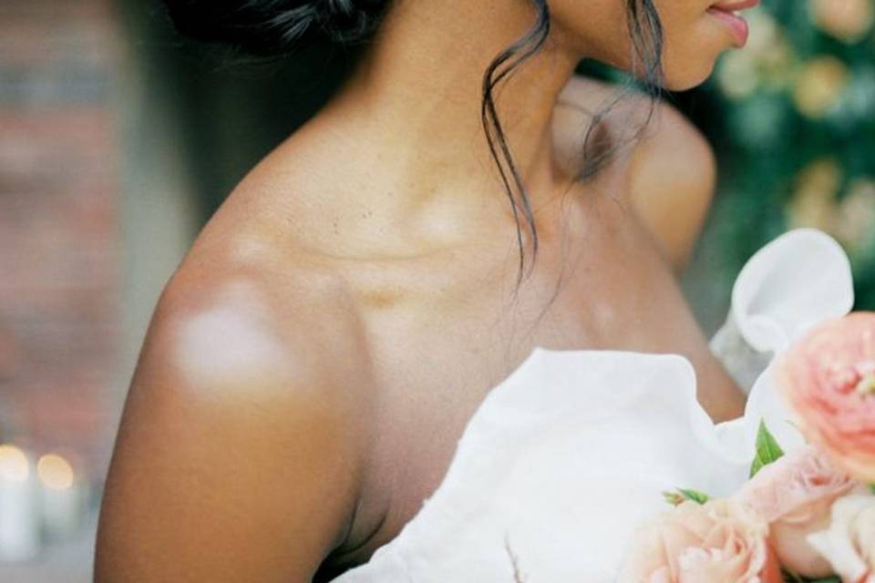 Coque baixo com trança