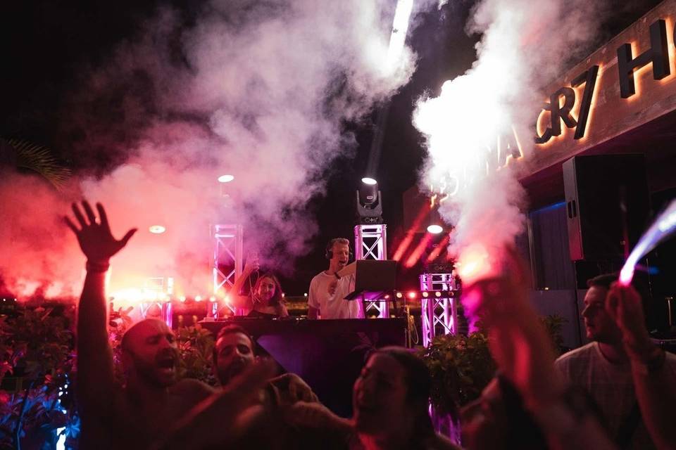 Pool party - CR7 Hotel