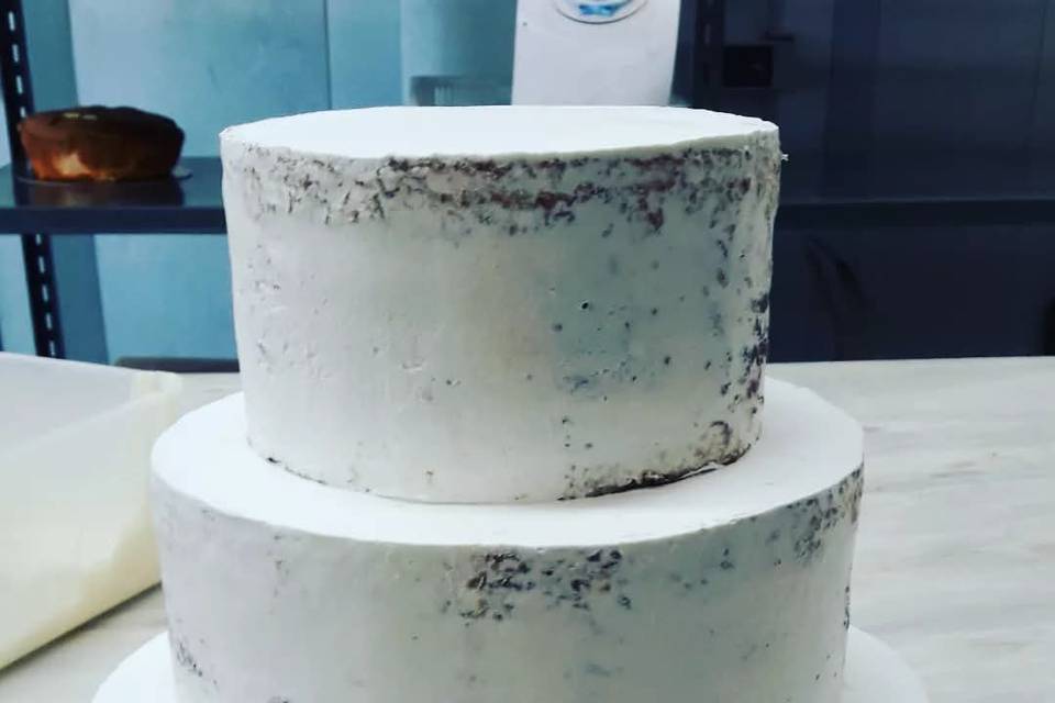 Naked cake