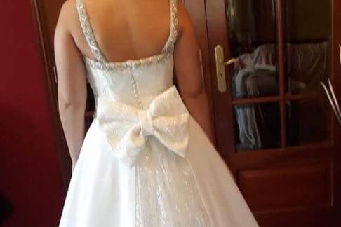 Vestido de noiva cauda brilho