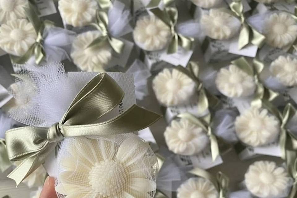 Mini margaridas em cera