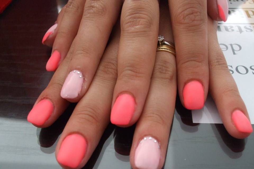 Unhas de Gel