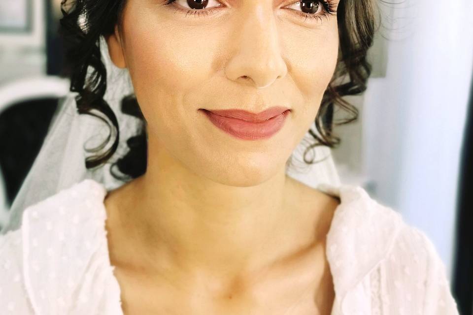 Natali Esteves - Make Up Artist