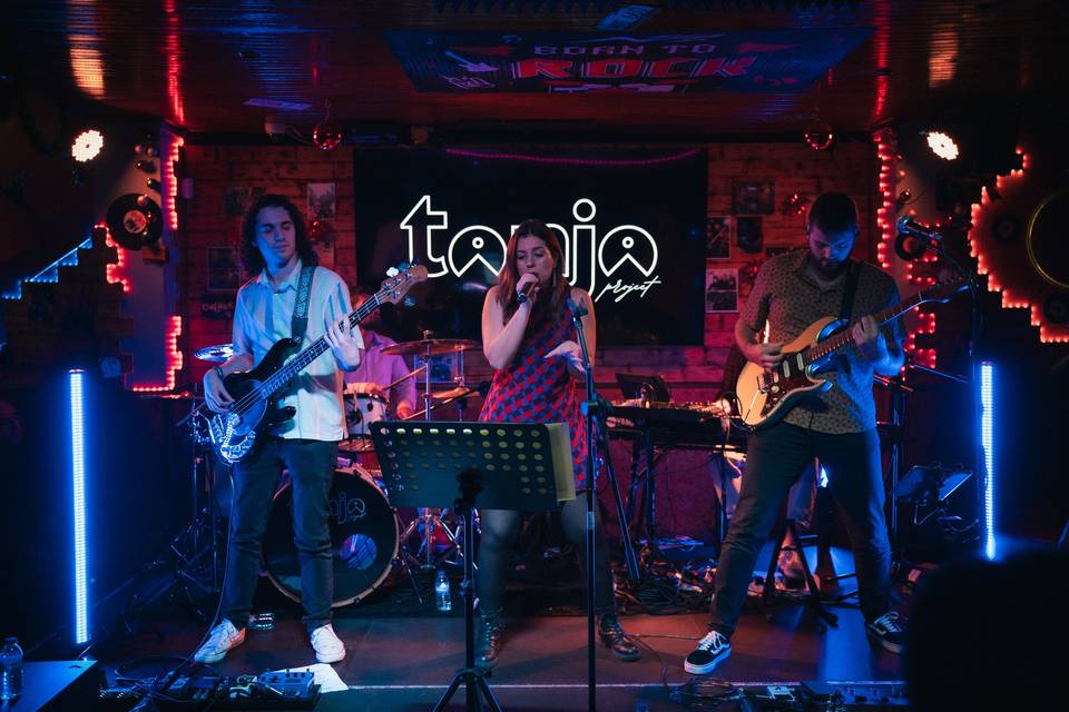 Banda Tanja