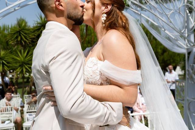 MerryUs Wedding Photographer & Makeup Artist