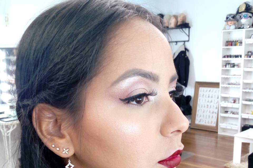 Lília Ramalho Makeup Artist