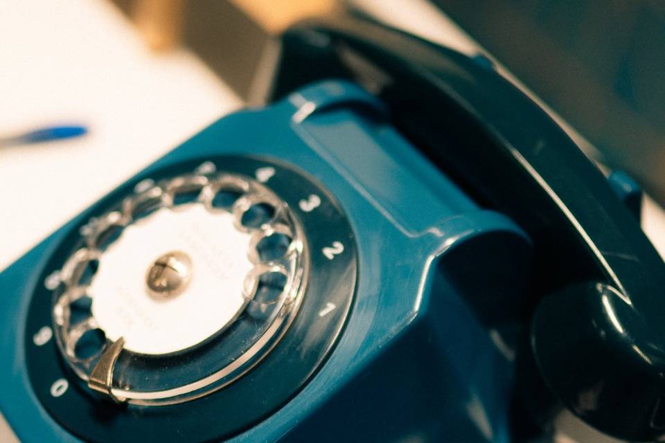 Telefone Azul Escuro