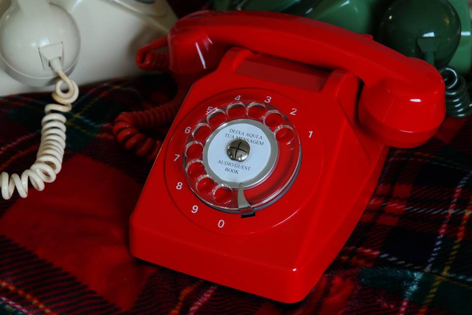 Telefone Vermelho