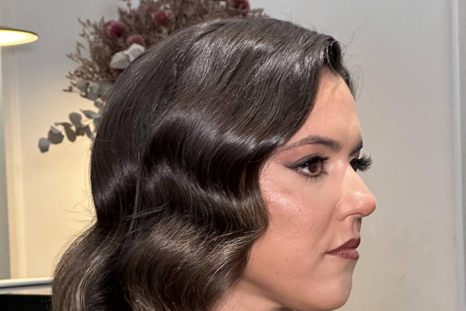 Maquilhagem e penteado