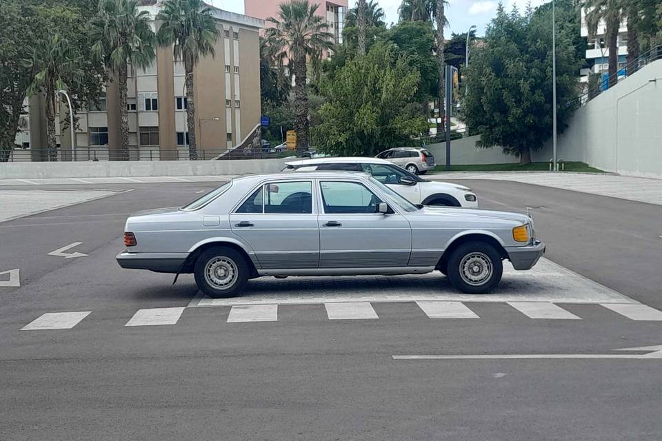 Um Mercedes XXXL.