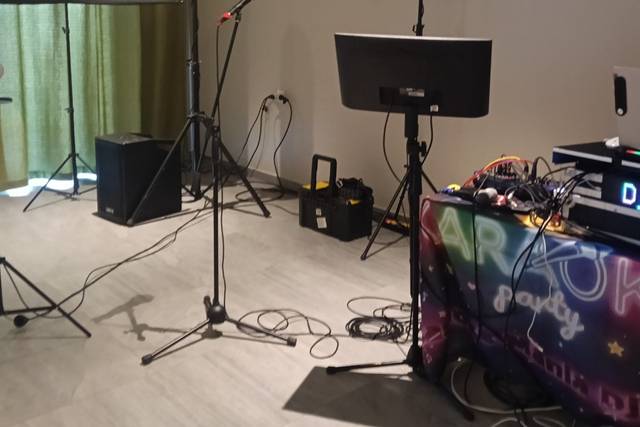Karaoke Mania DJ Mifa