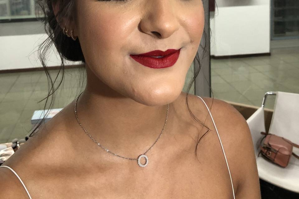 Simone Makeup