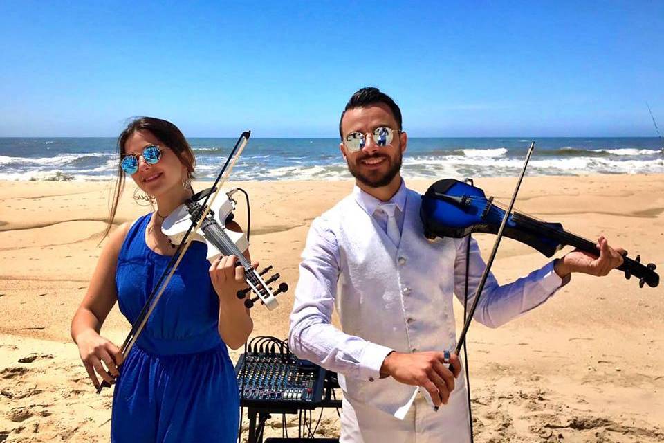 Blue & White Strings Duet