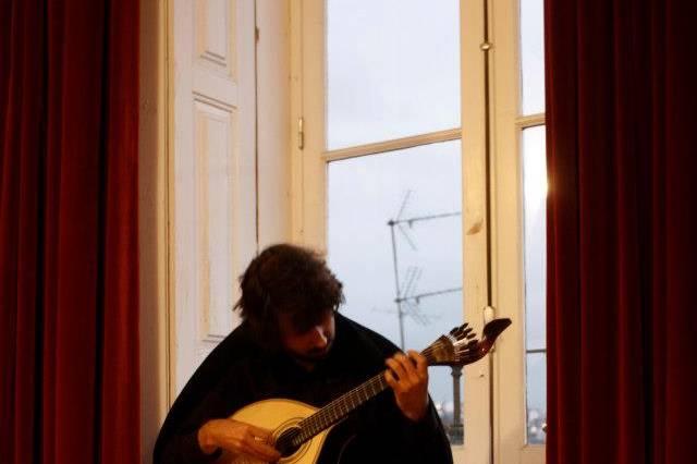 Guitarra portuguesa