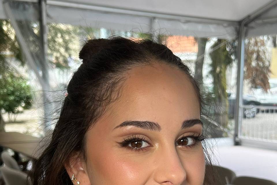 Noiva feliz