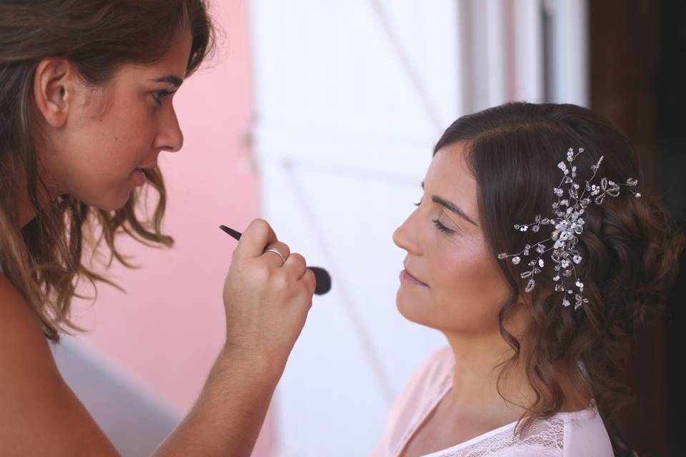 Inês Costa - Hair and Makeup Artist