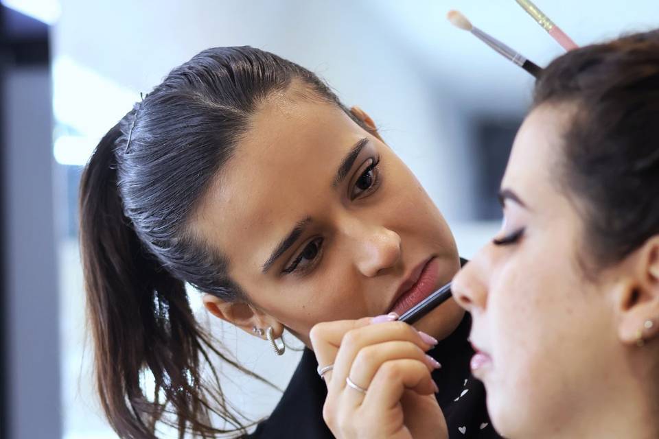 Lara Albergaria - Make up
