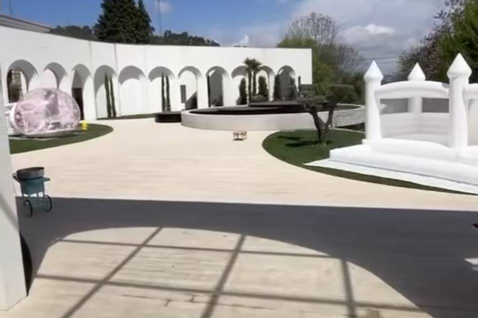 Bubble House/ Insuflável