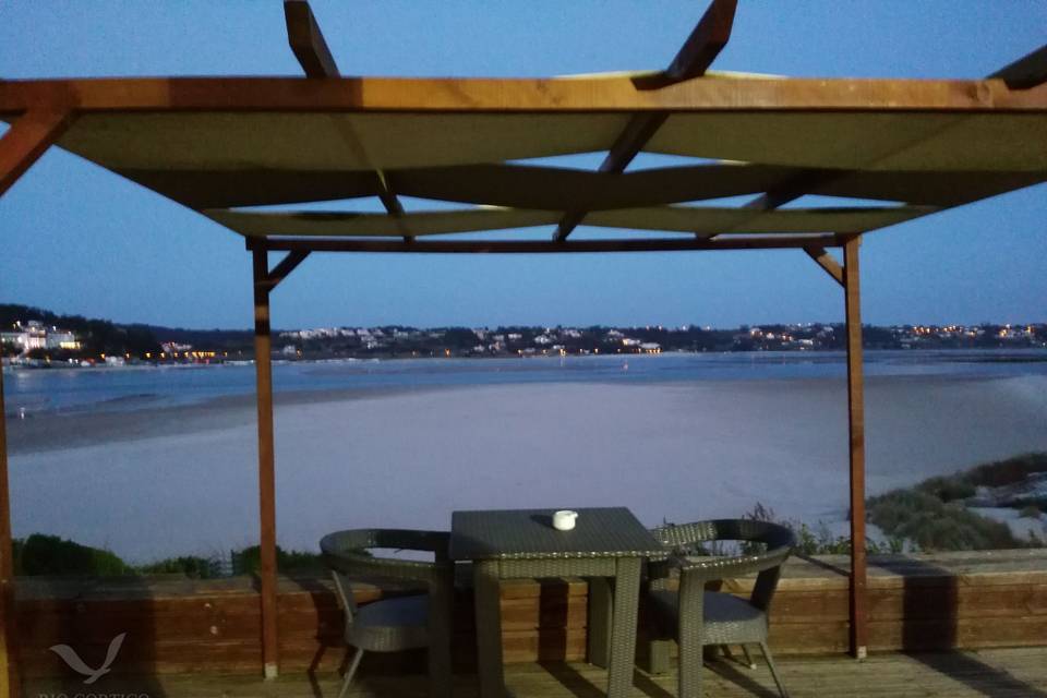 A vista sobre a Lagoa de Óbido