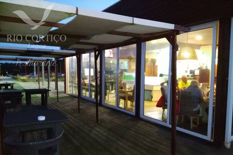 Rio Cortiço Lagoa Restaurante