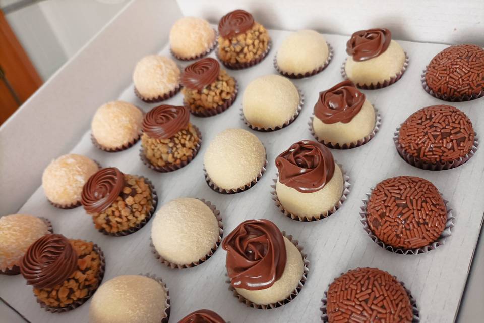 Brigadeiros variados