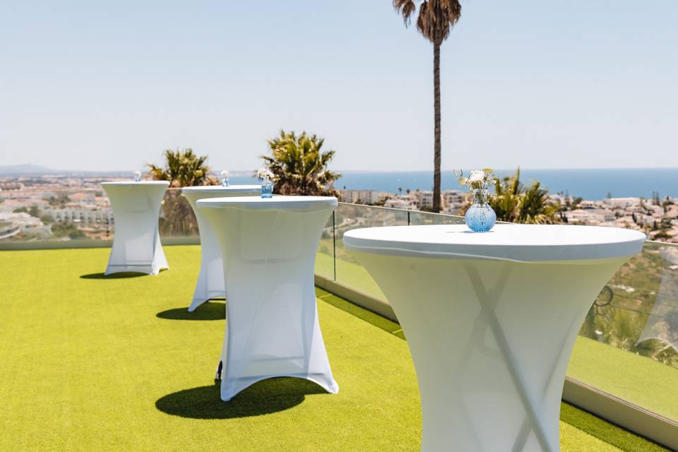 Rooftop vista mar