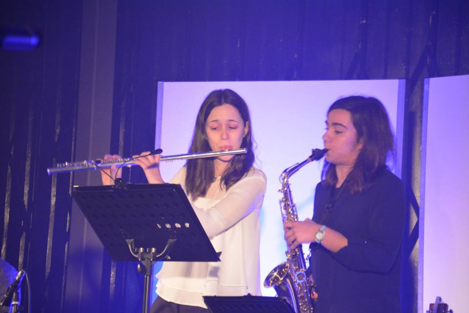 Saxofone e flauta transversal