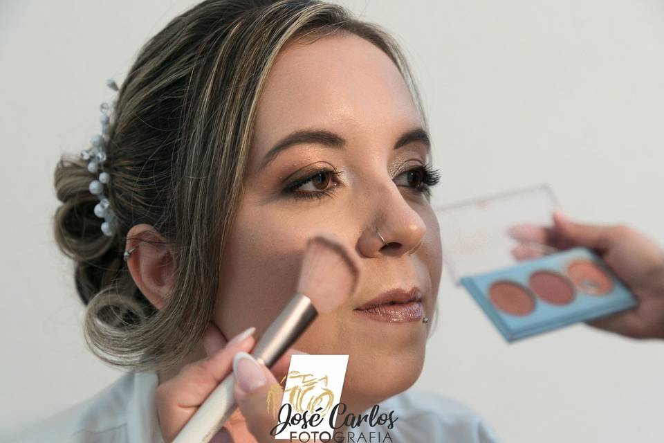 Noiva maquilhagem e penteado