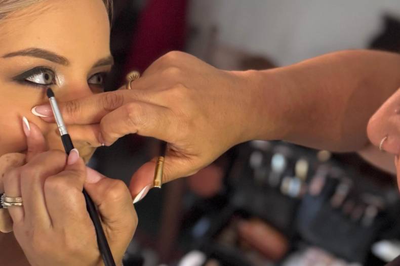Noiva maquilhagem e penteado