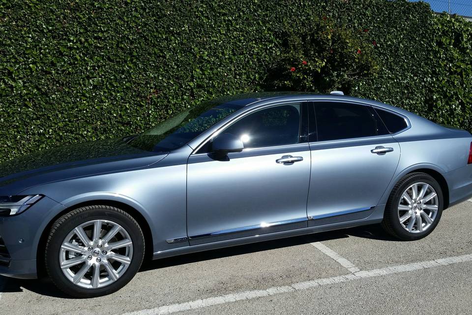 Volvo s90