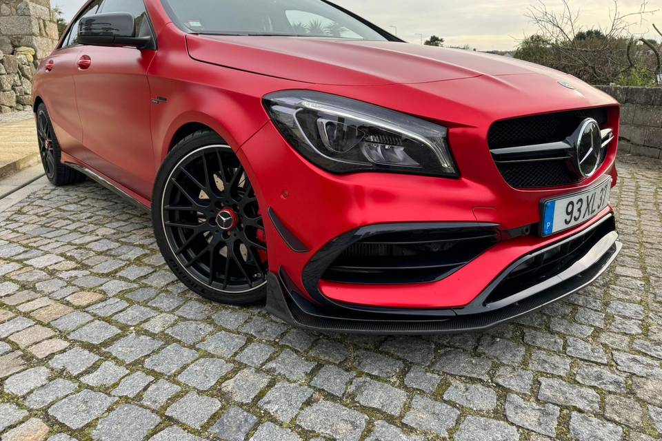 Mercedes Benz