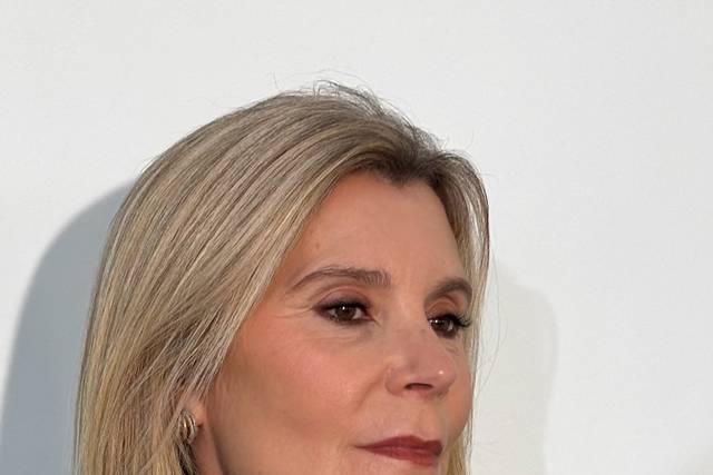 Pele glow e olhar marcado