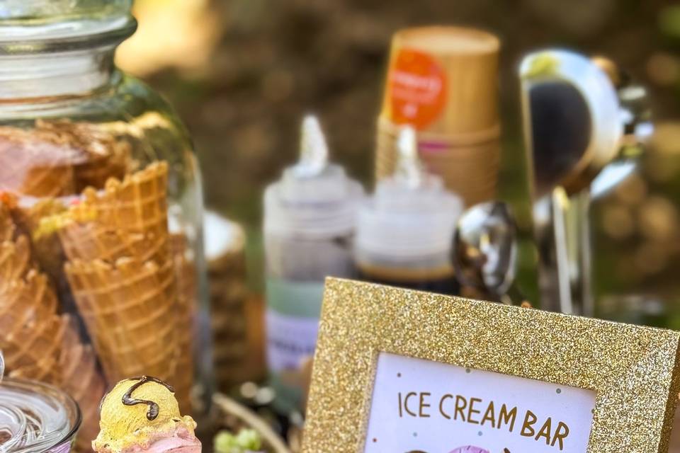 Ice cream bar