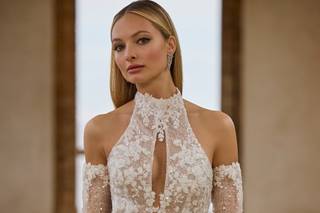 Ais D'Amor Bride's Closet