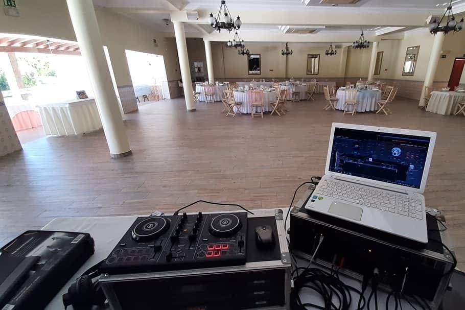 Casamento com DJ