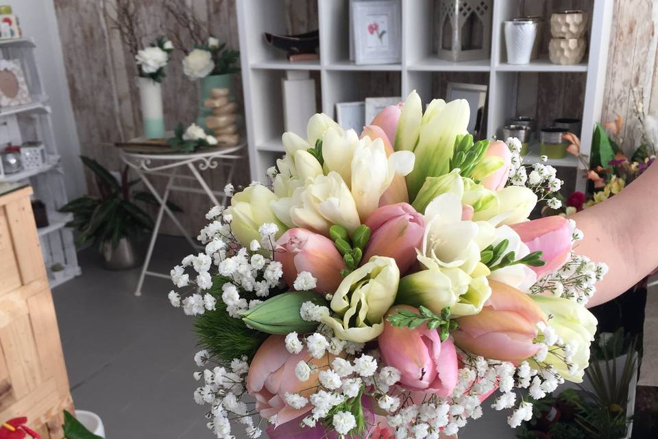 Bouquet com tulipas