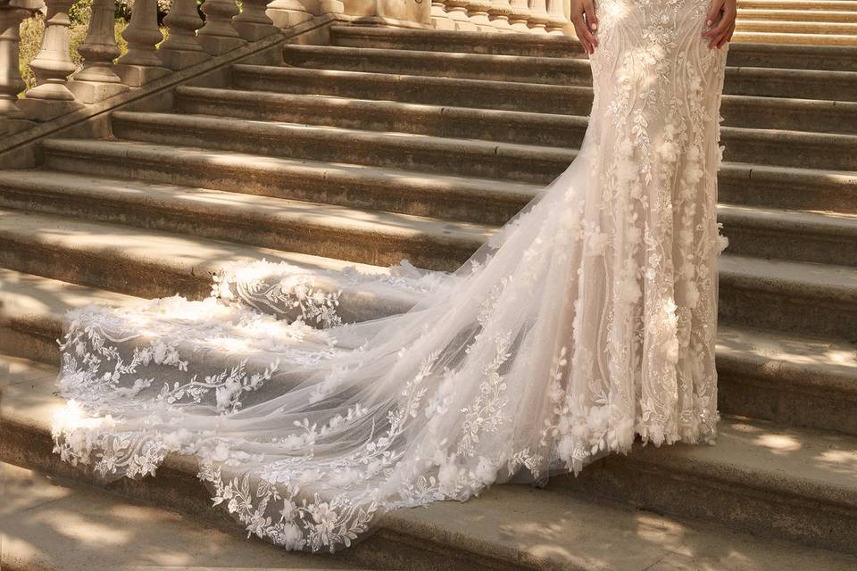 Vestido sereia rendas 3D cauda