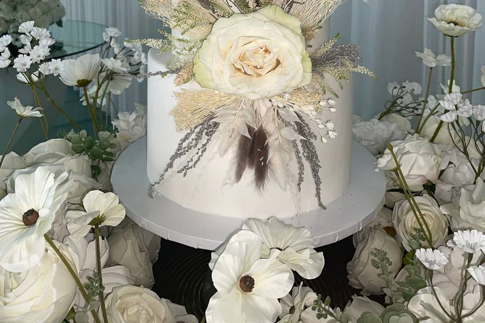 Rustic Wedding Cake 2