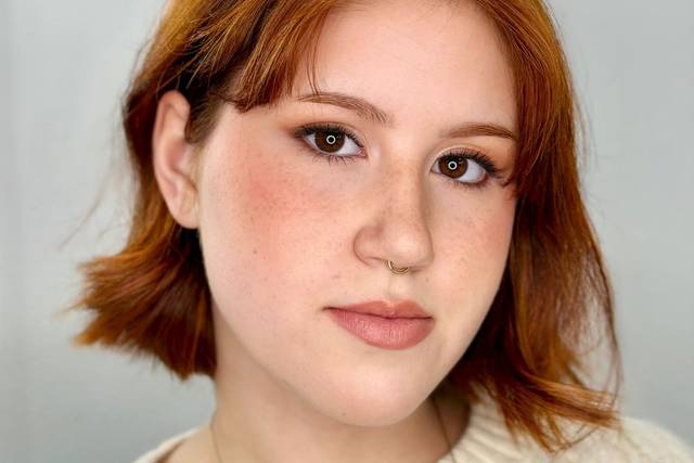 Madalena Barbosa Makeup & Hairstyle