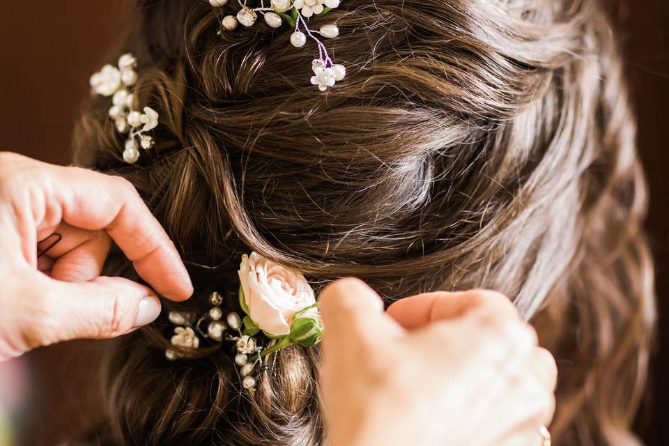 Flores para o cabelo da noiva