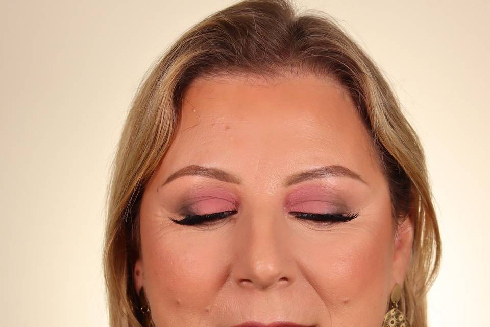 Marília Torres Makeup