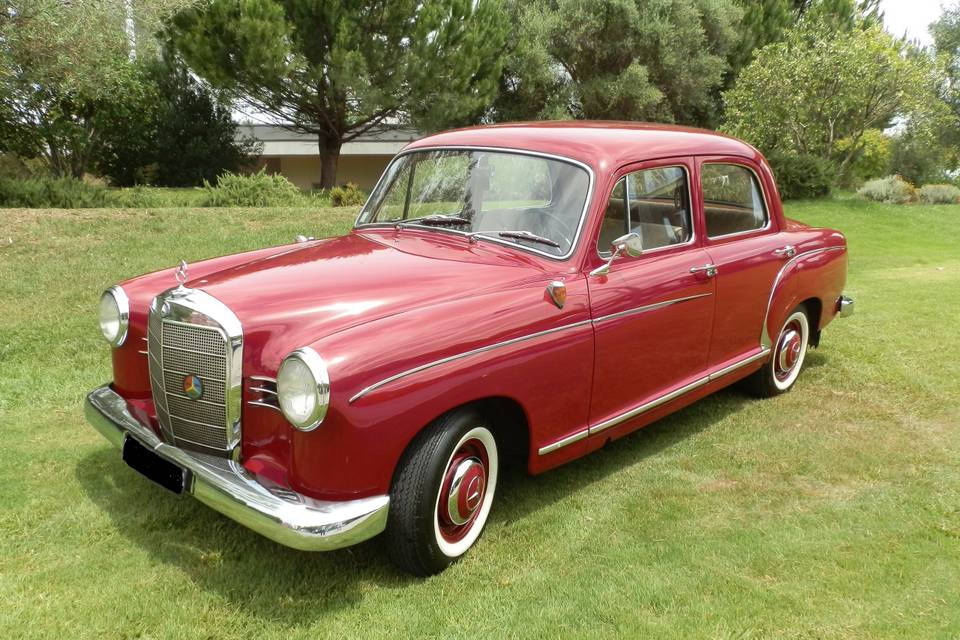 Mercedes-Benz 180