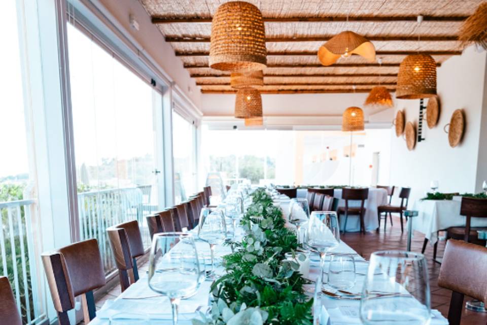 Restaurante, com casamento