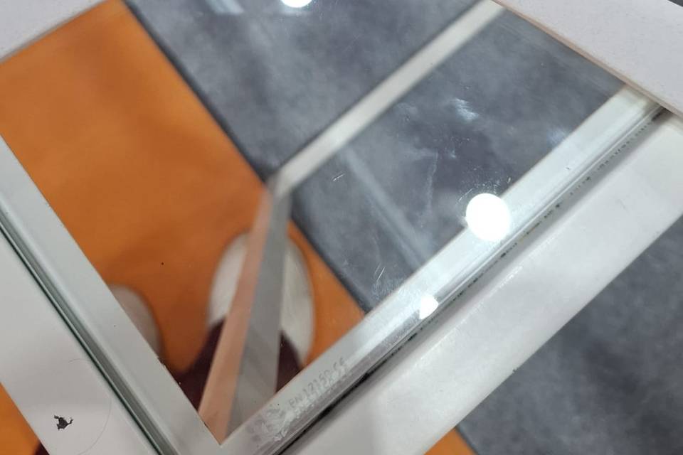 EXPONOIVOS